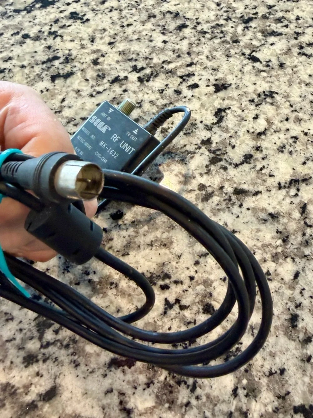 Sega Genesis RF adapter Model MK-1632 Original OEM TESTED WORKS